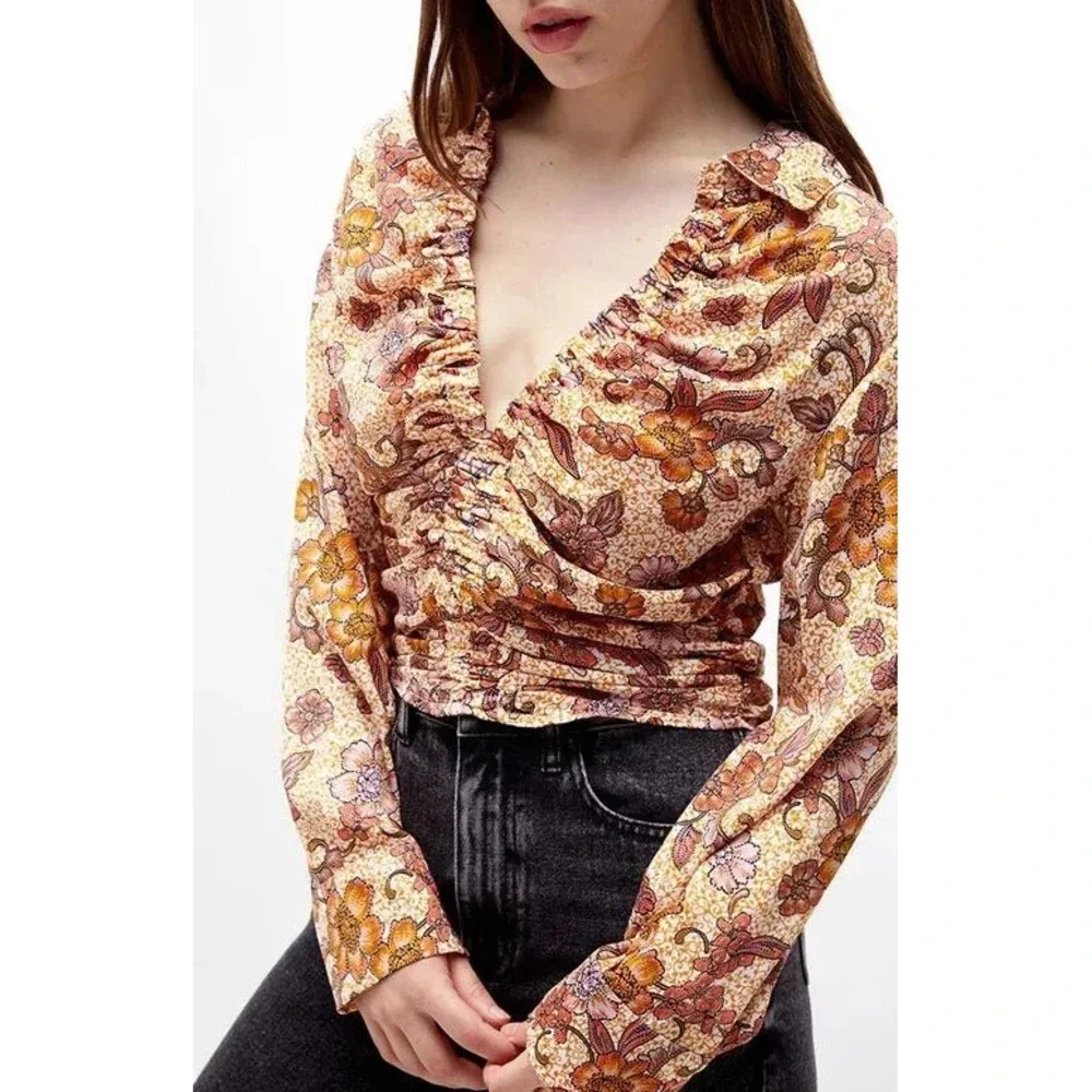 Free People I Got You Cropped Long Sleeve Floral‎ Tan Orange Fall Ruched Top